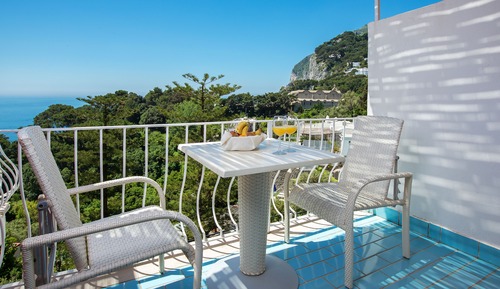 Habitación superior, balcón, vistas al mar