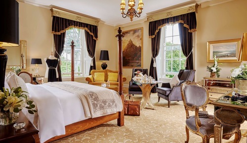 Grace Kelly Suite