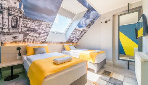 Habitación estándar con 1 cama doble o 2 individuales
