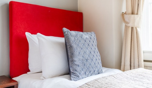 Small Single Room