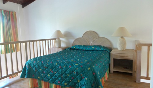 Apartamento, 2 habitaciones, vistas parciales al mar