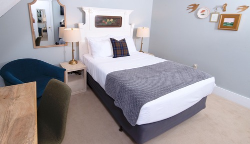 Habitación estándar, 1 cama doble (Room 301)