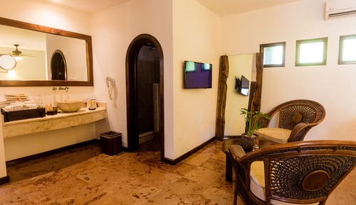 Habitación superior, vistas al jardín