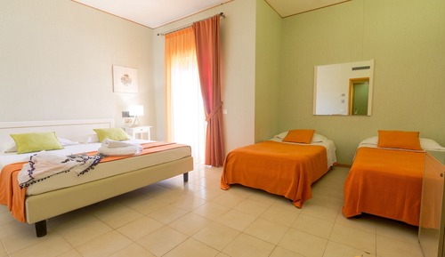 Habitación Deluxe con 1 cama doble o 2 individuales