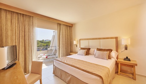 Suite (2 adults)