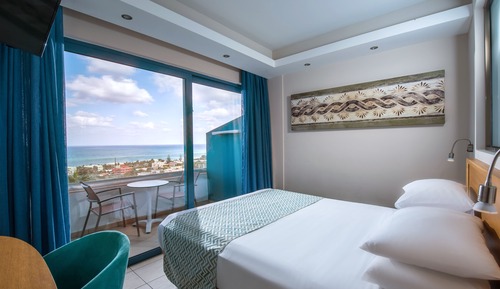 Habitación superior, vistas al mar