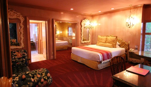 Habitación, varias camas