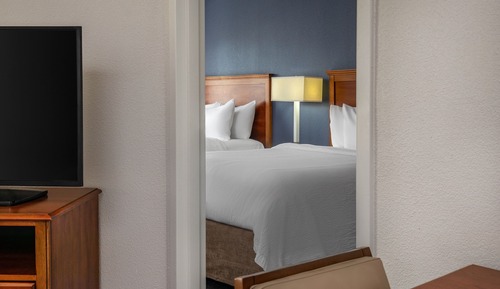 Suite, 1 habitación (Mobility/Hearing Access, Roll-In Shwr)