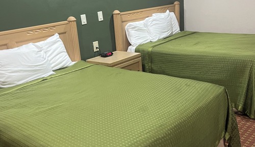 Habitación estándar, 2 camas de matrimonio, no fumadores