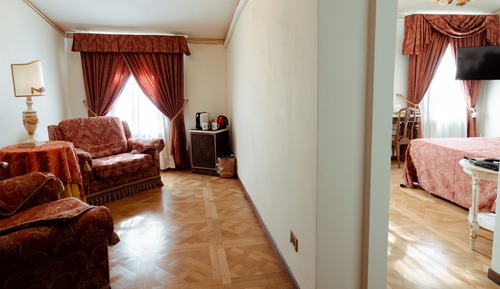 Junior Suite Tosca with balcony