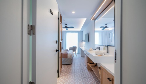 Habitación Superior (3 Adultos)
