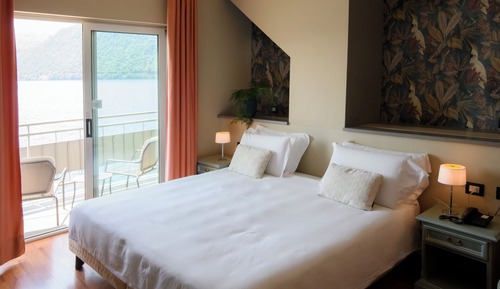 Habitación Deluxe doble, vistas al lago