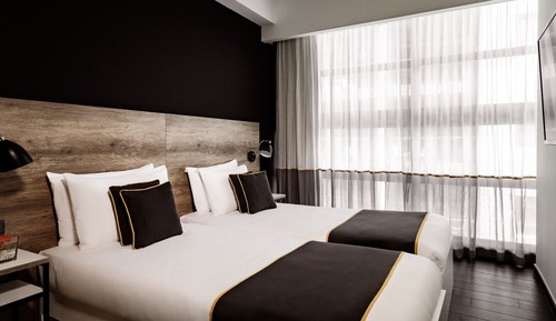 Suite familiar