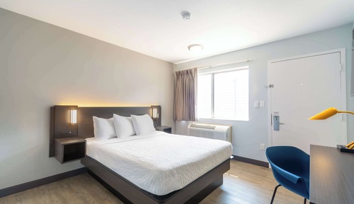 Habitación estándar, 1 cama de matrimonio, accesible para personas con discapacidad, no fumadores