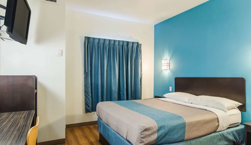 Habitación estándar, 1 cama de matrimonio, accesible para personas con discapacidad, no fumadores