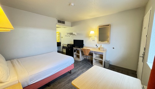 Habitación Deluxe, 1 cama de matrimonio, no fumadores, frigorífico y microondas