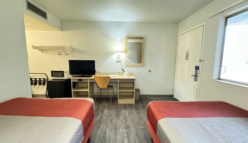 Habitación Deluxe, 2 camas dobles, accesible para personas con discapacidad, no fumadores