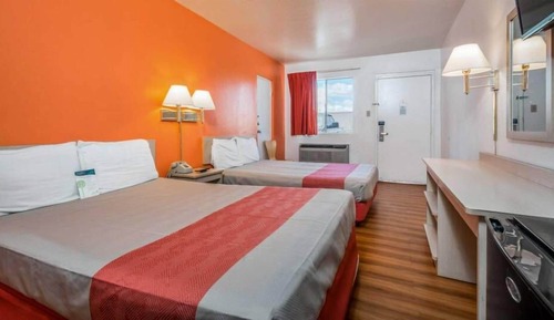Habitación estándar, 2 camas dobles, no fumadores
