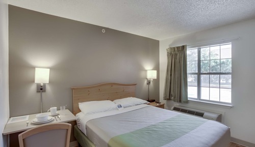 Habitación estándar, 1 cama de matrimonio, accesible para personas con discapacidad, no fumadores