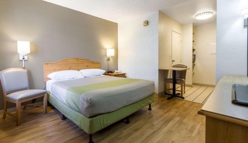 Suite estándar, 1 cama de matrimonio, accesible para personas con discapacidad, no fumadores