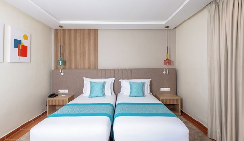 Habitación Deluxe, 2 camas individuales, vistas a la piscina