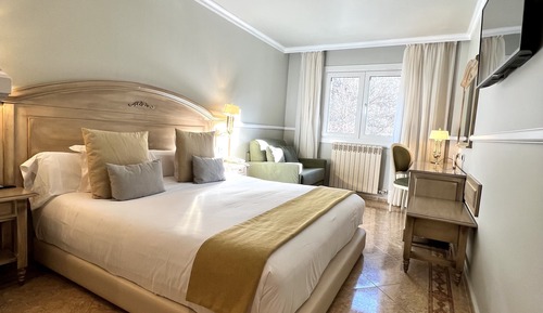 Habitación Confort doble, 1 cama doble o 2 individuales
