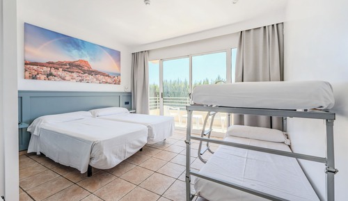 Habitación cuádruple, terraza