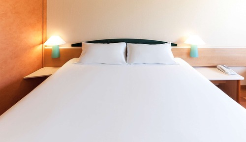 Habitación (New Bedding)