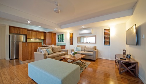 Ático superior, 2 habitaciones, vistas al mar