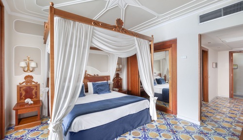 Suite, balcón, vistas al mar