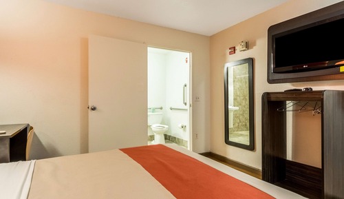 Habitación estándar, 1 cama de matrimonio, accesible para personas con discapacidad, no fumadores