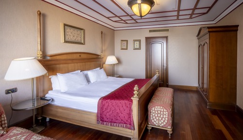 Bosphorus Suite