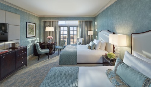Deluxe Double Queen Room