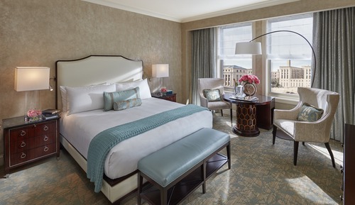 Deluxe King and Queen Connecting Rooms