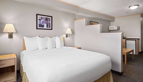 Suite, 1 cama de matrimonio, no fumadores (Efficiency)