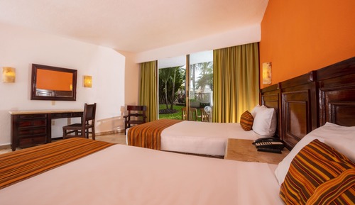 Standar Room 2 Doble Beds Terrace
