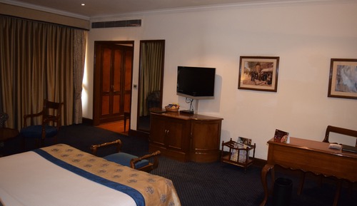 Business suite