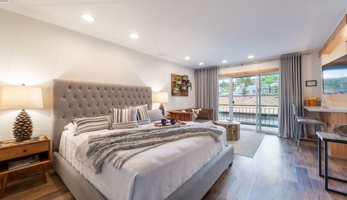TMI Junior Suite