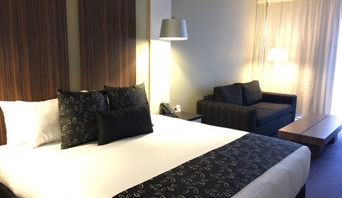 Habitación ejecutiva, 1 cama de matrimonio grande, bañera de hidromasaje (SPA)