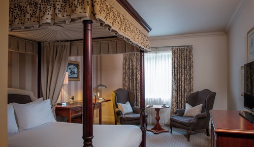 Habitación estándar (Four Poster Bed)
