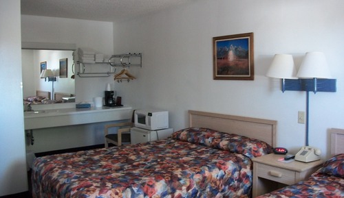 Habitación estándar, 2 camas dobles, frigorífico y microondas