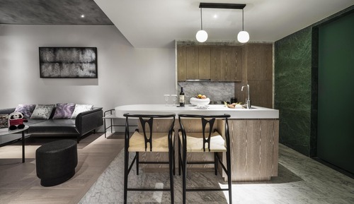Suite familiar
