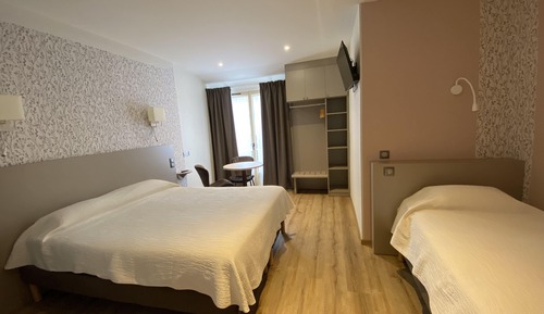 Chambre Triple Terrasse