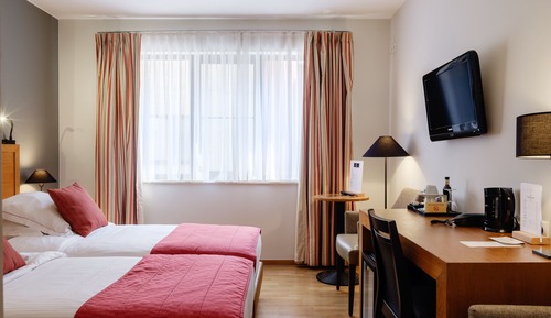 Habitación estándar con 1 cama doble o 2 individuales