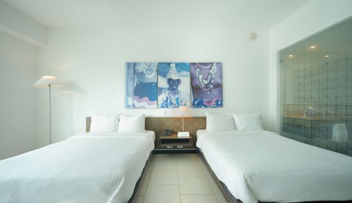 Habitación Deluxe doble, 2 camas dobles, vistas al mar