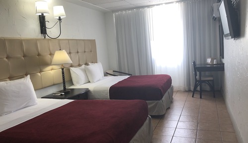 Habitación estándar doble, 2 camas dobles