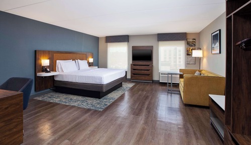 1 matrimonial grande, sofá cama, n/f