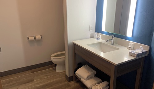 2 Queen Beds, Mobility Accessible Room, Bathtub w/ Grab Bars, Non-Smoking