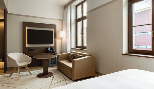 Habitación Confort, 1 cama de matrimonio grande con sofá cama