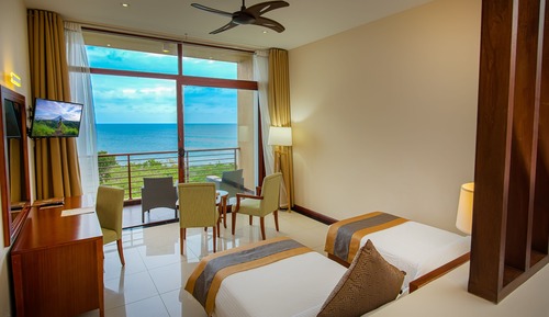 Deluxe Room with Sea View